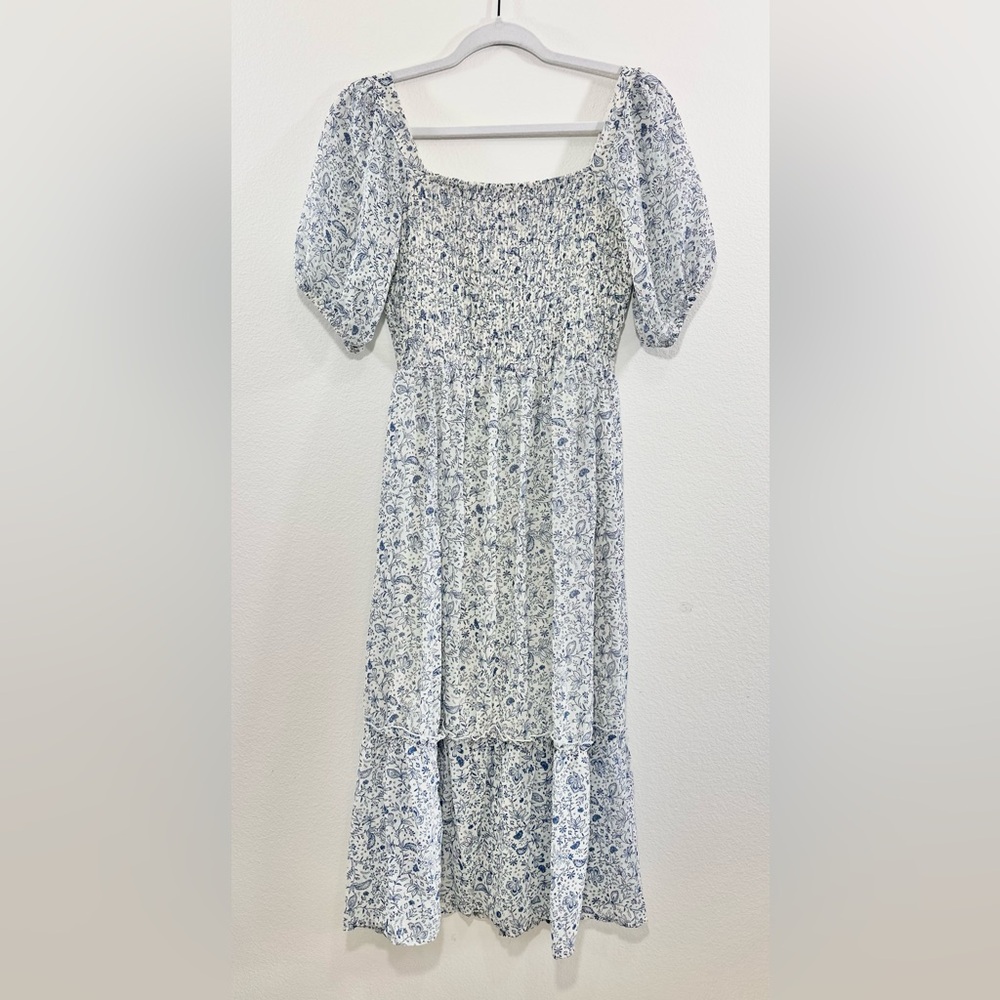 Jessica Simpson Blue and White Floral Smocked Dress Puff Sleeve Cottagecore